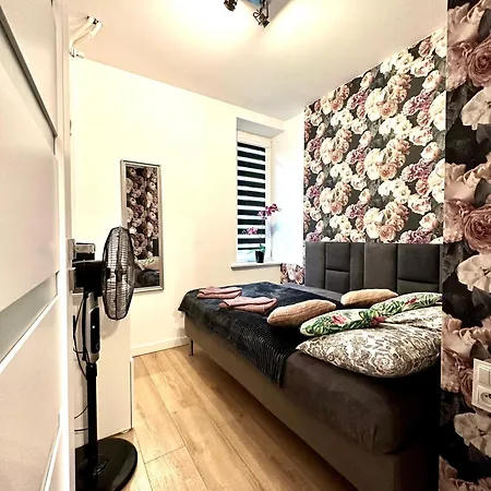 Place 2 * Warsaw