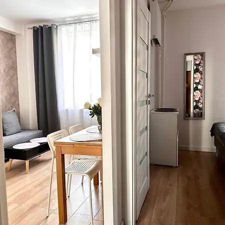 Place 2 Apartment Warsaw